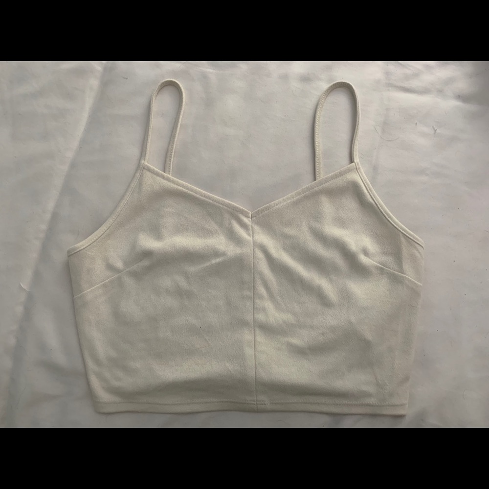 White cropped tank
